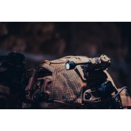 Luz IFF para capacete tático Sidewinder Stalk, preto e FDE em estoque Luz IFF para capacete tático Sidewinder Stalk, preto e FDE em estoque