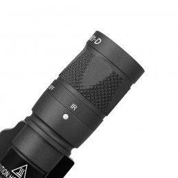 SF M323V Vampire IR/White Scout Light Weapon Light With Remote Switch And Throw-Lever Picatinny Offset Mount 500 Lumen white LED SF M323V Vampire IR/White Scout Light Weapon Light With Remote Switch And Throw-Lever Picatinny Offset Mount 500 Lumen white LED