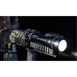CLOUD DEFENSIVE REIN 1.0 Weapon Light High Candela Scout Light Head 1100 Lu ens/950 Lumens Replica