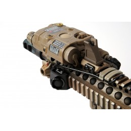 Sotac MOD-B Hot Button Remote SwitchPicatinny Rail Black And FDE Colors