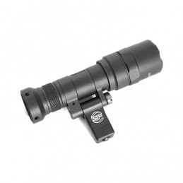 SPECPRECISION M340C Lampe Mini Scout Light Pro 3 volts avec capuchon arrière Z68
